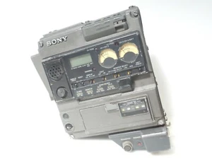 Sony BVV-5PS Videocassette Recorder - Picture 1 of 7