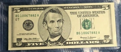 1999A $5 Federal Reserve Note – Lincoln FRN, G7 Chicago, XF Folded - Image 1 of 2