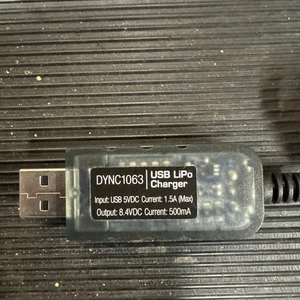 Dynamite DYNC1063 USB Charger LiPo Losi Mini-B Mini -T  - Picture 1 of 5