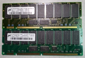 Micron 2x256Mb ECC RAM modules, MT18L3DT3272G-13381, 256Mb Sync 133MHz ECC - Picture 1 of 1