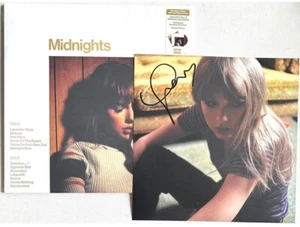 TAYLOR SWIFT - MIDNIGHTS MAHAGONY VINYL & AUTOGRAPHED / HAND SIGNED 11" INSERT - Picture 1 of 2