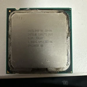 Intel Core 2 Duo Processor E8400 6M Cache, 3.00 GHz, 1333 MHz FSB CPU - Picture 1 of 2