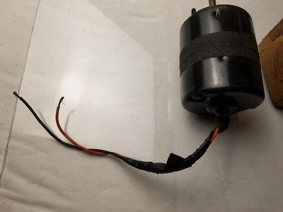 Motor soplador furgoneta/camión Ford D5UZ-18527-A 1969-81 E150-350 FABRICANTE DE EQUIPOS ORIGINALES Foto 1 de 4