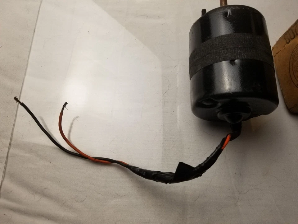 OEM Ford  D5UZ-18527-A Van / Truck Blower Motor 1969 - 81 E150-350 Foto 1 de 4