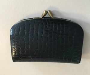 Small Black Leather Snakeskin Look- Change/Coin Purse w/Kiss Lock- W. Germany - Picture 1 of 5