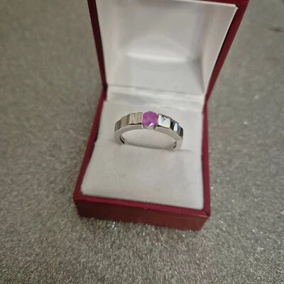Anillo solitario de zafiro rosa de Madagascar platino sobre plata de ley Foto 1 de 4