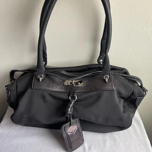 Marc Jacobs Women's Charlie Bowling Black Leather Zipper Pocket Shoulder Bag - Picture 1 of 12