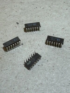 25x K155LA3 - D100-D D100D SN7400 - NAND-Gatter mit 2 Eingängen russische#AS-E01 - Picture 1 of 4