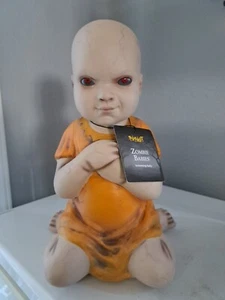 Scheming Sally Zombie Baby | Halloween Deko | Horror Deko | Horror Baby - Bild 1 von 6