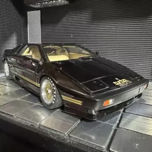 Lotus Esprit Turbo S2 Autoart 1/18 schwarz mit Box aus Japan Gr. - Bild 1 von 10