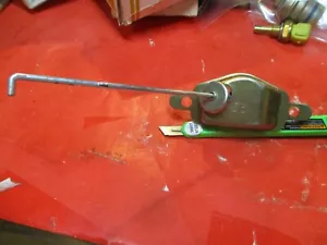 DODGE -PLYMOUTH 318 CI --1965-1967 =CHOKE THERMOSTAT FOR CARTER- 2BBL - Picture 1 of 5