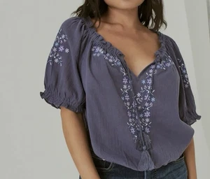 Lucky Brand Kurzarm Hemd mit Bindekragen Boho blau Bauern bestickt Gr. M - Bild 1 von 8