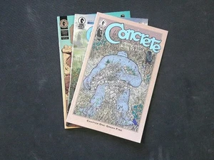 CONCRETE ISSUE #1 DARK COMIC BOOK COLLECTION OF 3 PAUL CHADWICK EISNER HARVEY - Bild 1 von 3