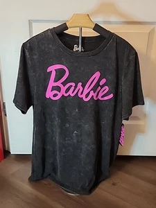 Official Barbie Logo Graphic T-shirt L Faded Look - Picture 1 of 7