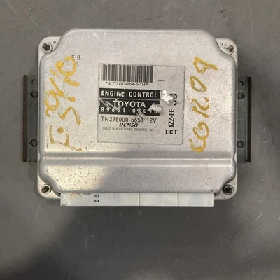 2003-2004 Toyota Corolla 1.8 ECU/ECM 89661-0Z090 - Изображение 1 из 4