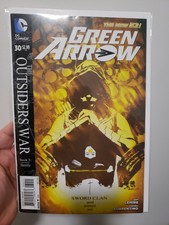 Green Arrow (New 52) #30 - VF/NM - Outsiders War / Sword Clan