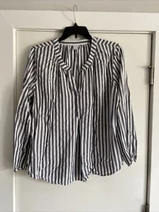 old navy gray-blue and white striped pullover blouse xl Loc1 - Picture 1 of 6