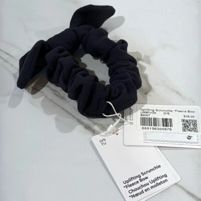 LULULEMON Uplifting Scrunchie Fleece Bow – Black Knight 💙🖤 NWT - Image 1 of 2