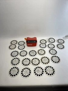 View-Master Lighted Viewer W/ National Park Smurfs Disney Charlie Brown Reels 24 - Picture 1 of 15