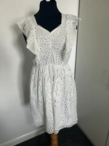H and M White Knee Length Summer Dress Size s/m Size 10 - Picture 1 of 4
