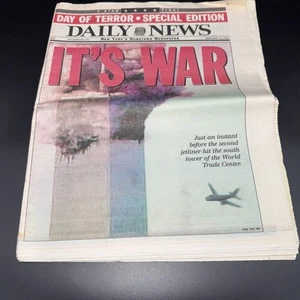 New York Daily News 12. September 2001 Its War 9/11 attacks Full Newspaper - Bild 1 von 3