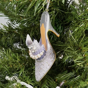High Heel Shoe Christmas Ornament Silver color Resin Jeweled Faux Pearls  4" - Foto 1 di 10