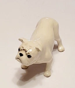 Statuina in miniatura Hagen-Renaker Bulldog inglese bianco in piedi - Foto 1 di 6