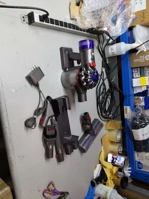 Dyson V7 Animal Extra Cordless Vacuum – Iron - Used - Image 1 of 4