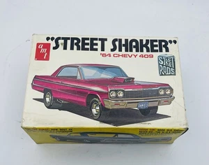 AMT 1964 Chevy Impala 409 Super Shaker Street Rod 1:25 AMT917/12 Open Box - Picture 1 of 8