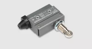 10PCS CHINT YBLXW-6/11ZL YBLXW611ZL LIMIT SWITCHES BRAND - Bild 1 von 3