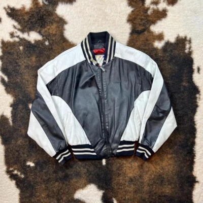 Chaqueta Letterman deportiva de cuero pesado de Wilson con forro de nailon/acetato. Talla S Foto 1 de 3