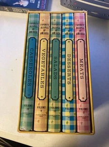 Vintage 1968 ~Favorite Recipes of America ~5 Volume Cookbook Set with Outer Case - Picture 1 of 16