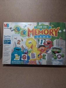 Vintage 1990 Milton Bradley Sesame Street Memory Matching Card Game Complete - Picture 1 of 7