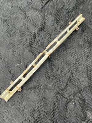 Dodge Coronet 1965 panel de llenado de rejilla OEM cabezal delantero moldura carrocería B 2 puertas Foto 1 de 4