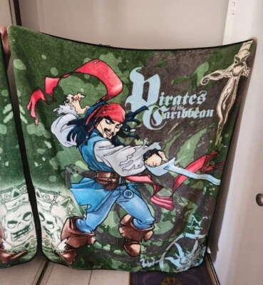 Manta Disney Piratas del Caribe Jack Sparrow 48 X 60 Foto 1 de 2