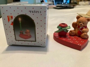 Candle holder, Christmas theme, teddy bear on heart, wood/resion, unused in box - Picture 1 of 2