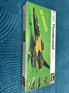1966 F-105 THUNDERCHIEF "Air Commando" JET 1/72 MODEL KIT - Picture 1 of 6