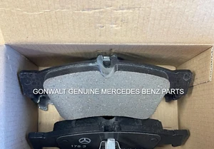 0074206820 Mercedes Benz Genuine Rear Disc Brake Pad Set E250 E class 2010+ - Picture 1 of 3