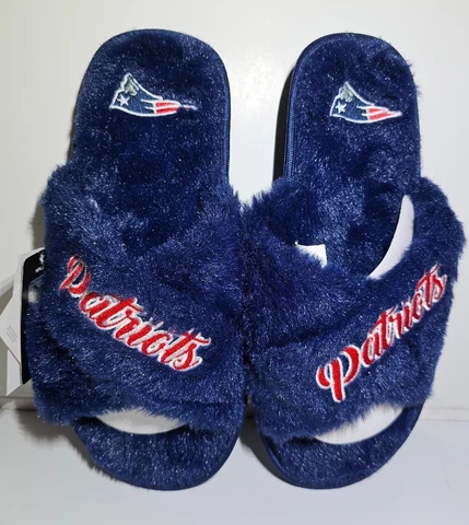 FOCO NFL Fur Slippers SM New England Patriots Womens Shoes Pajamas Comfy NEW Cover
