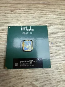 intel pentium iii cpu 933/256/133/1.7v - Afbeelding 1 van 1