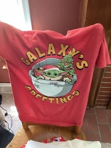 Star Wars Mad Engine Adult Shirt Size m Red Galaxys Greetings Baby Yoda Holiday - Picture 1 of 3