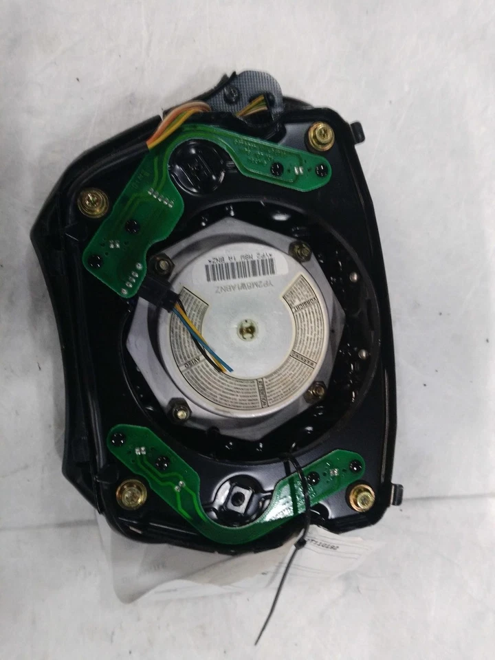 2002 Mercedes-Benz CLK Steering Wheel Air Bag OEM 2104600598, 198K Miles - Изображение 1 из 4