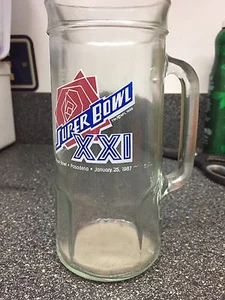 VINTAGE NFL FOOTBALL SUPER BOWL XXI FISHER NUTS TALL GLASS BEER MUG - Picture 1 of 3