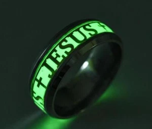 ANILLO JESÚS ACERO INOXIDABLE RESPLANDOR EN LA OSCURIDAD cruz unisex banda cristo luminoso - Imagen 1 de 2