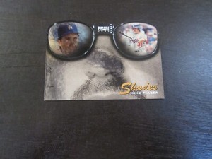 1997 Pinnacle Shades # 8 Mike Piazza Card (B62) Los Angeles Dodgers