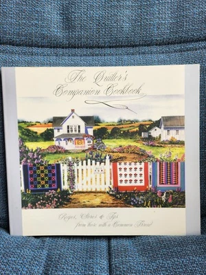 Quilter's Companion Cookbook 1996 Recipes, Stories, Tips, Quotes, Quilts, Art Foto 1 de 3