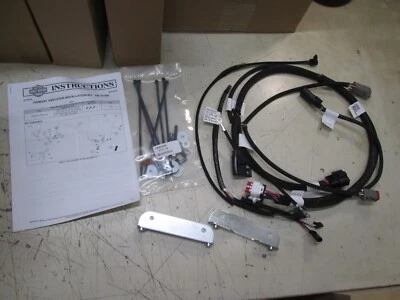 Harley-Davidson® Audio ROCKFORD KIT DE INSTALACIÓN AMPLIFICADOR TRICICLO 76001046 Foto 1 de 4