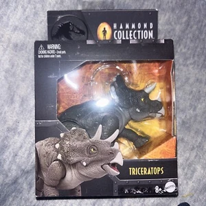 Jurassic World Hammond Collection Young Triceratops Figure Dino Mattel 2024 - Picture 1 of 7