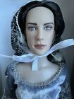 Tonner Tyler Wentworth LORD OF THE RINGS ARWEN EVENSTAR 16” DRESSED FASHION DOLL