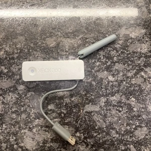 Microsoft XBox 360 Wireless Wifi Network Adapter OEM (Broken Antenna Clip) - Picture 1 of 7